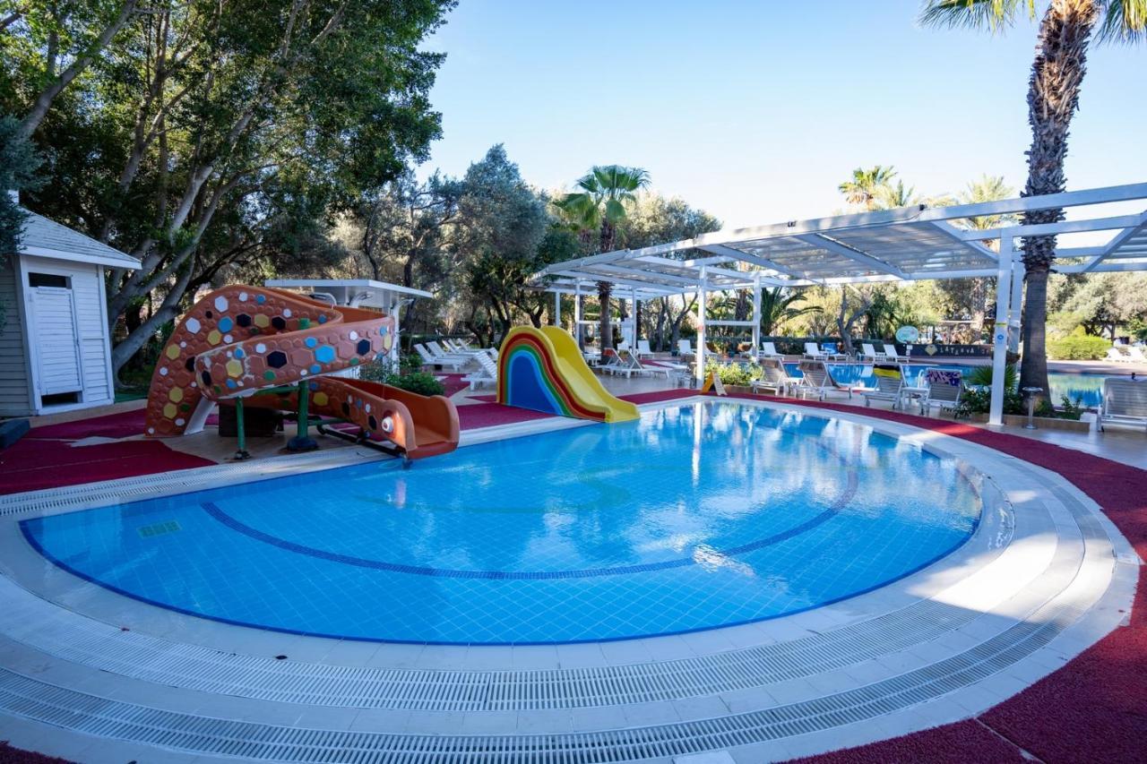 Latanya Park Resort Yaliciftlik Luaran gambar
