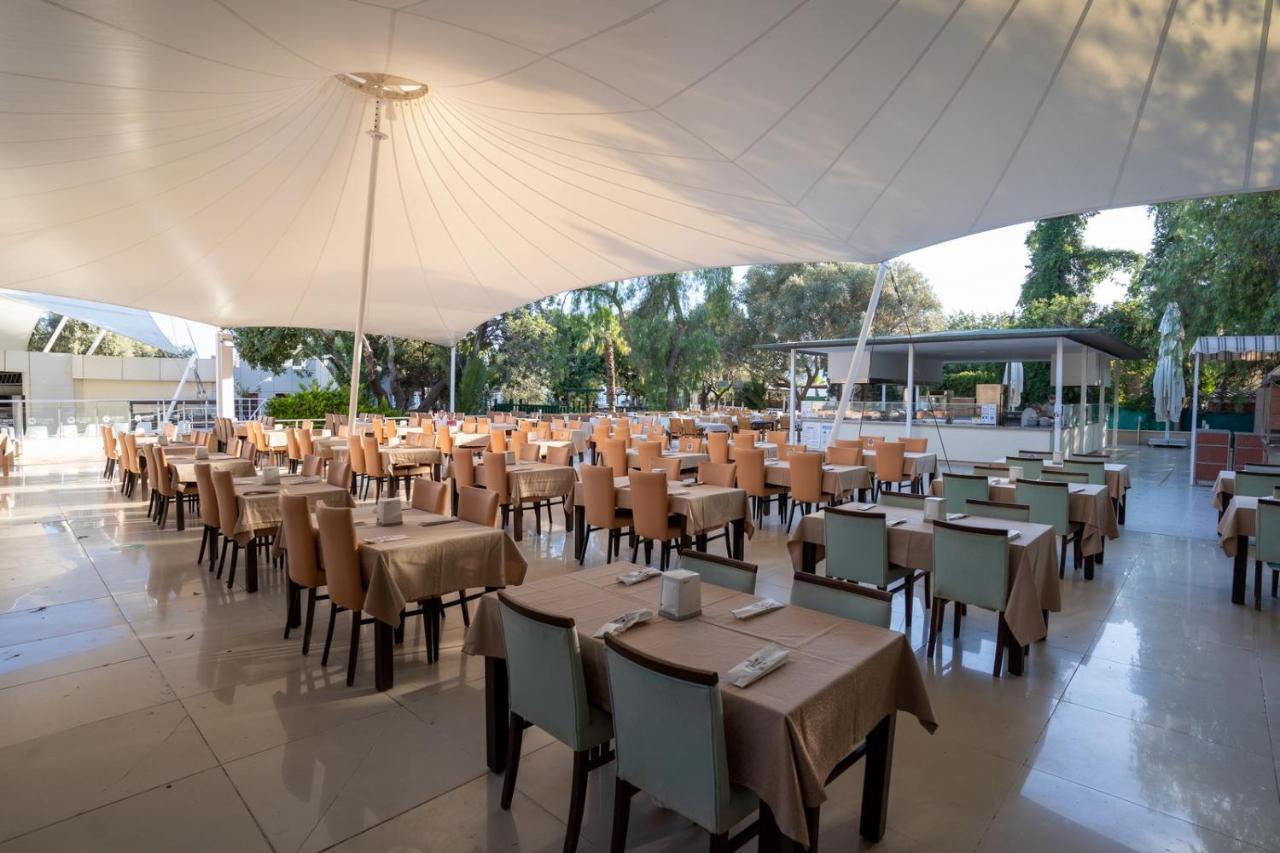 Latanya Park Resort Yaliciftlik Luaran gambar